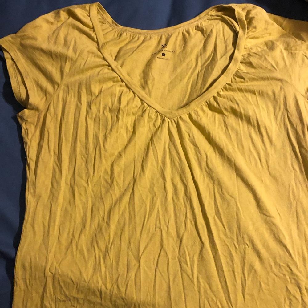 V neck tee